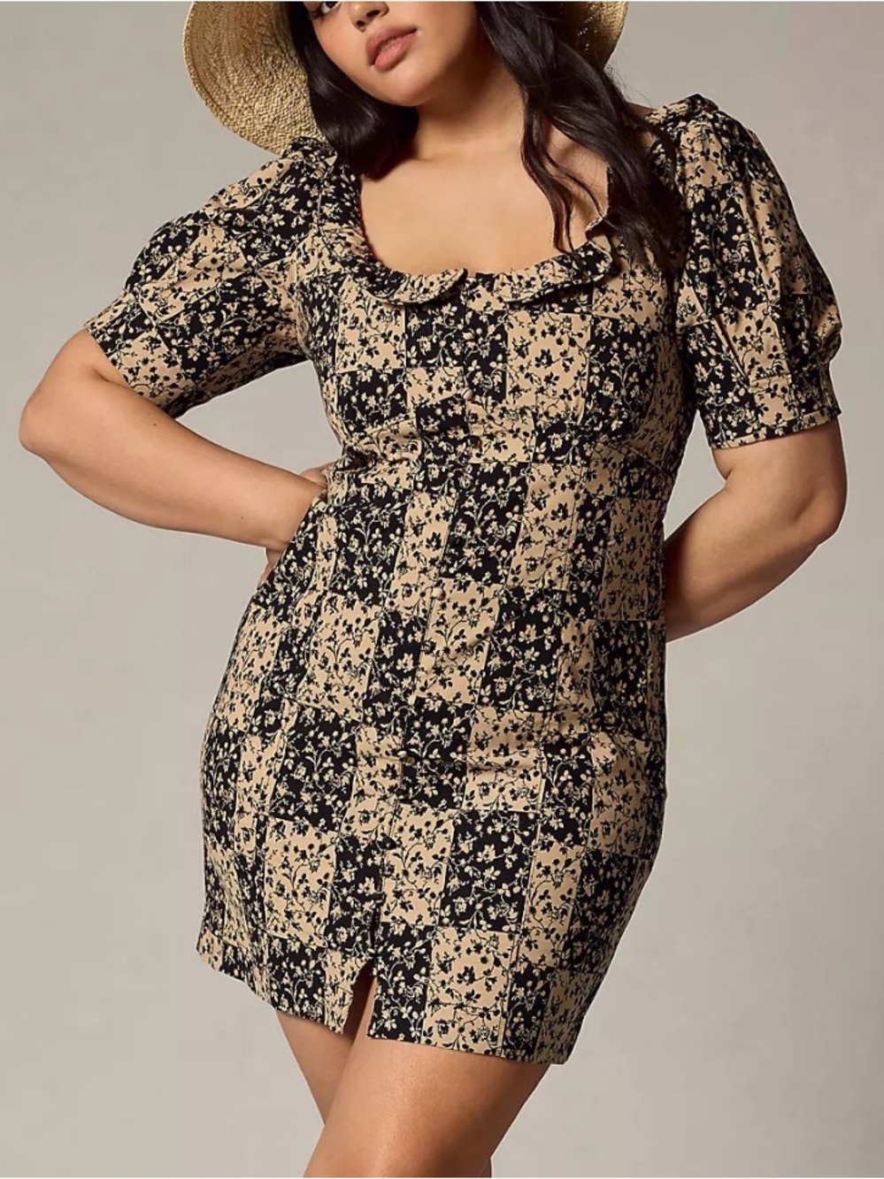By Anthropologie Ruffled Puff-Sleeve Dress
Floral Patchwork mini Ruffle collar